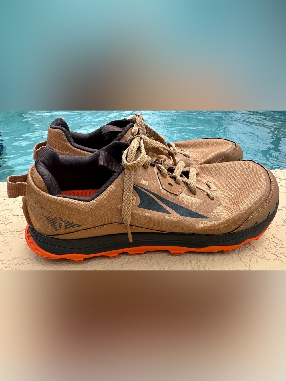 Altra Lone Peak 6 Brown Black Orange Running Trail Shoes Men’s Size 10 in VGC